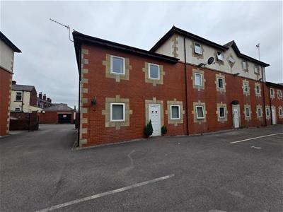 20 Church Mews, Bury, BL8 2PB